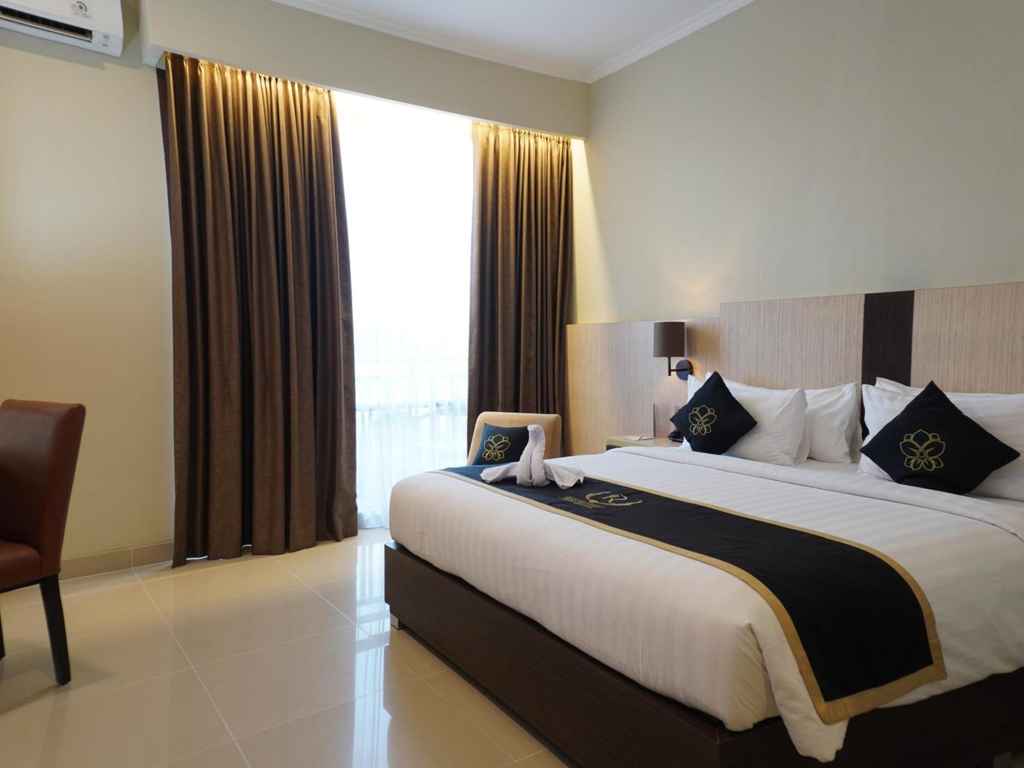 Riss Hotel Malioboro Yogyakarta Exterior foto